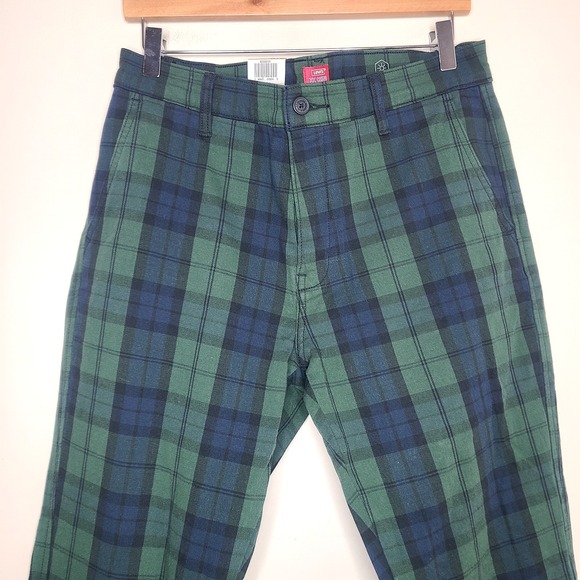 Levis Pants Mens 32X30 Green XX Chino Standard Taper Plaid Stretch Glen Tartan - Picture 2 of 7